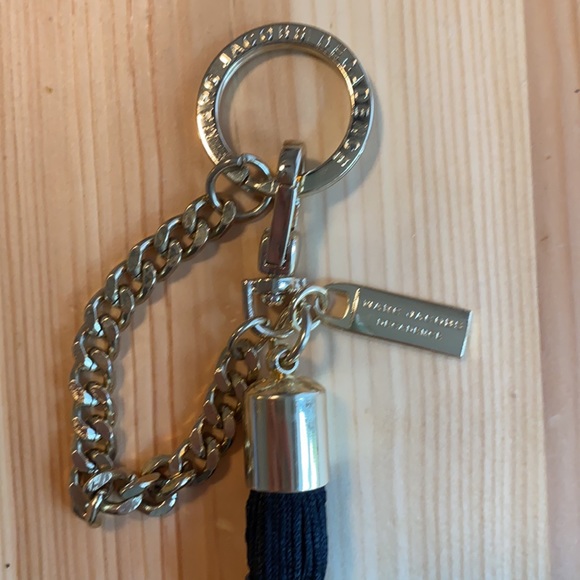 *AUTHENTIC* MARC JACOBS & MICHEAL KORS hardware - Picture 5 of 5